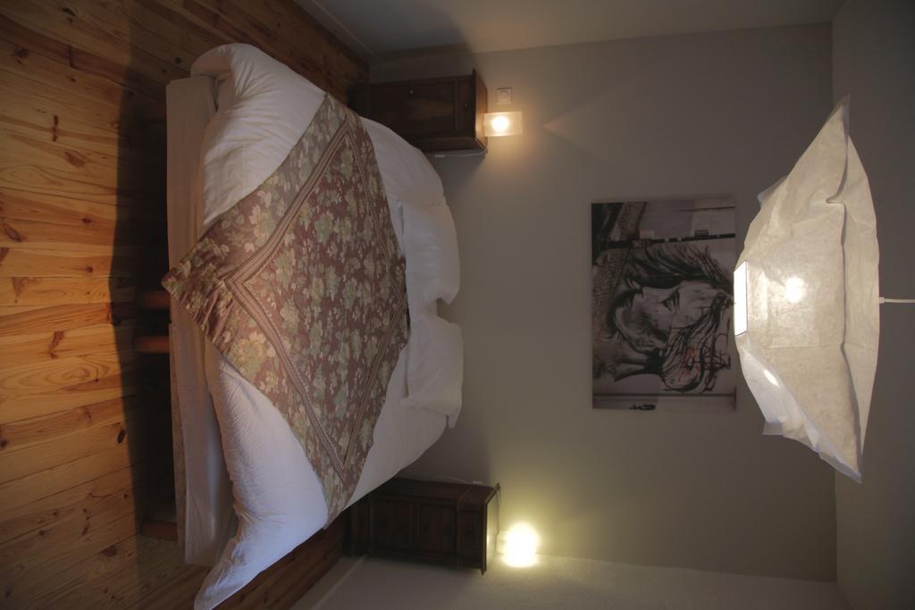 Appartement Le Square à Bourg-Argental Chambre photo